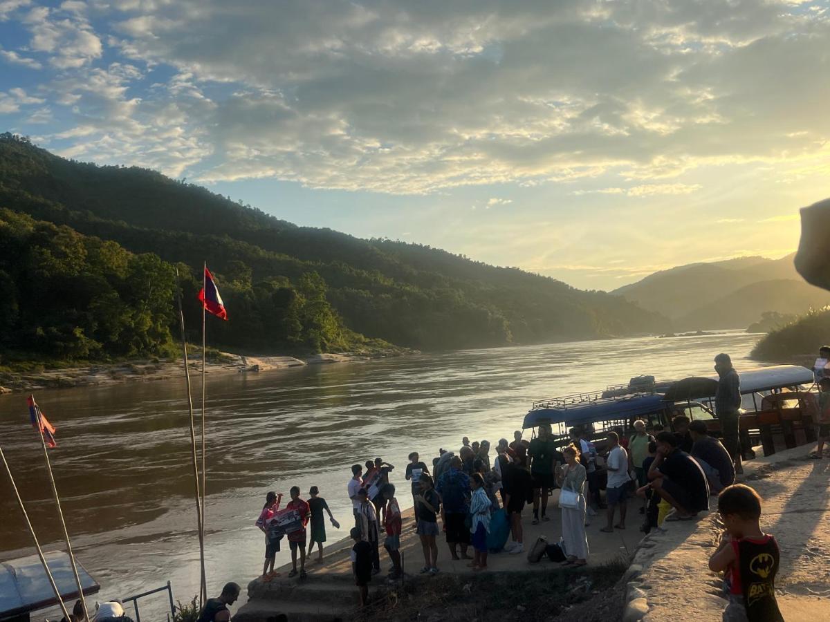 Pakbeng Guesthouse Exteriér fotografie